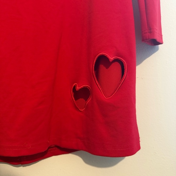 Off-Shoulder Red Mini Dress - Picture 5 of 5